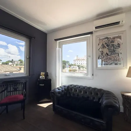 Apartment Chasing The Stars Spanish Steps Boutique *
