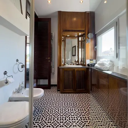 Chasing The Stars Spanish Steps Boutique *