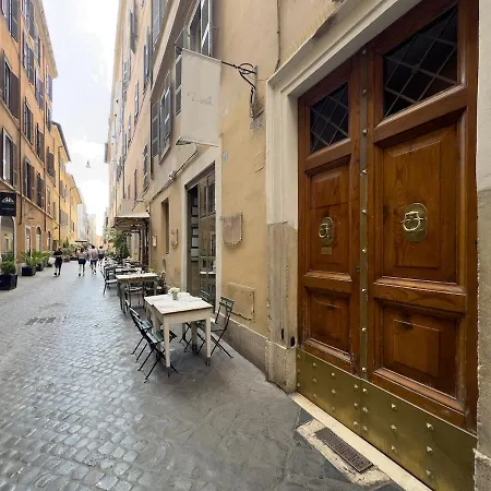 Apartment Chasing The Stars Spanish Steps Boutique